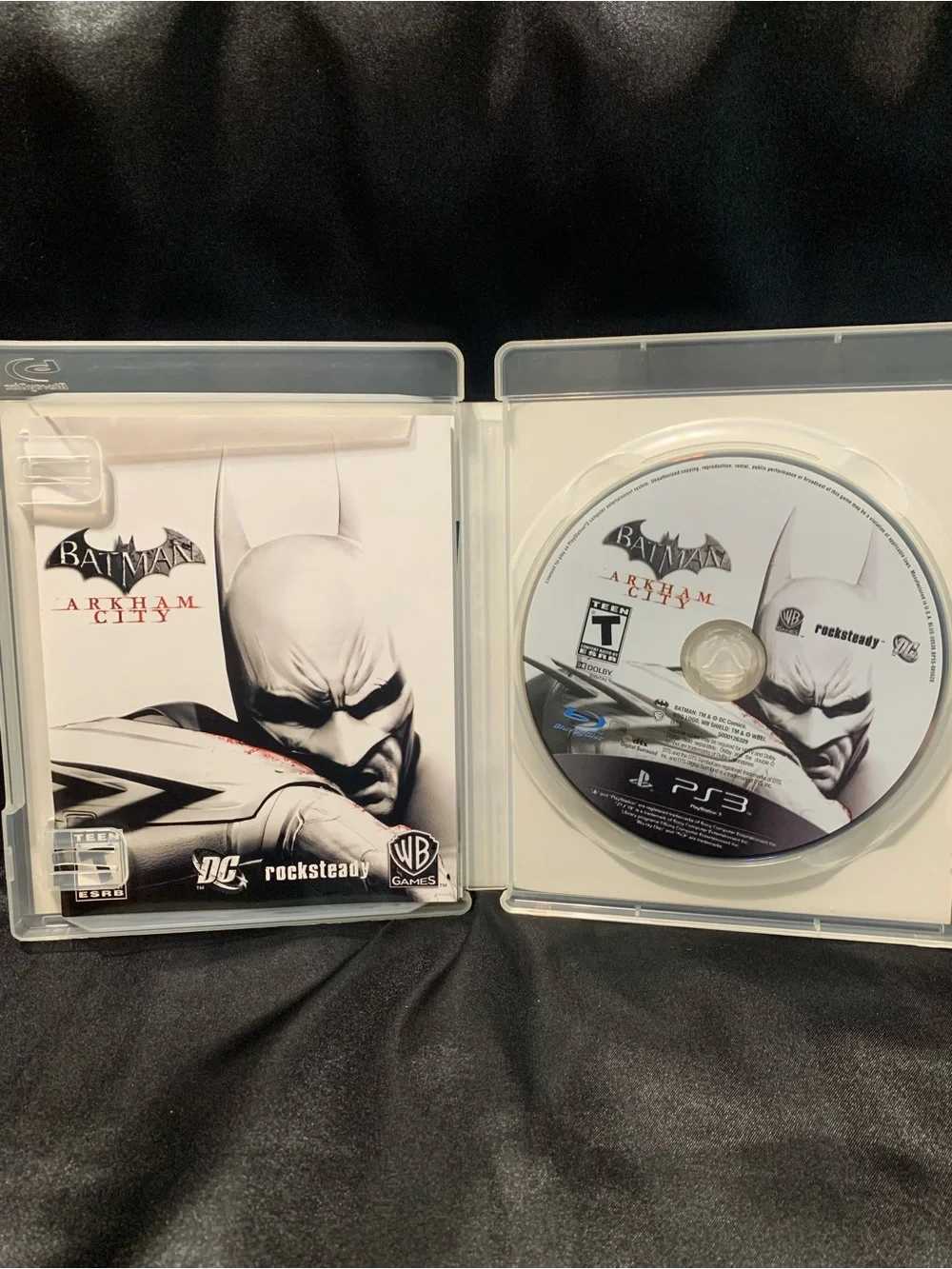 BATMAN Arkham City PS3 Video Game DC Rated T EUC
